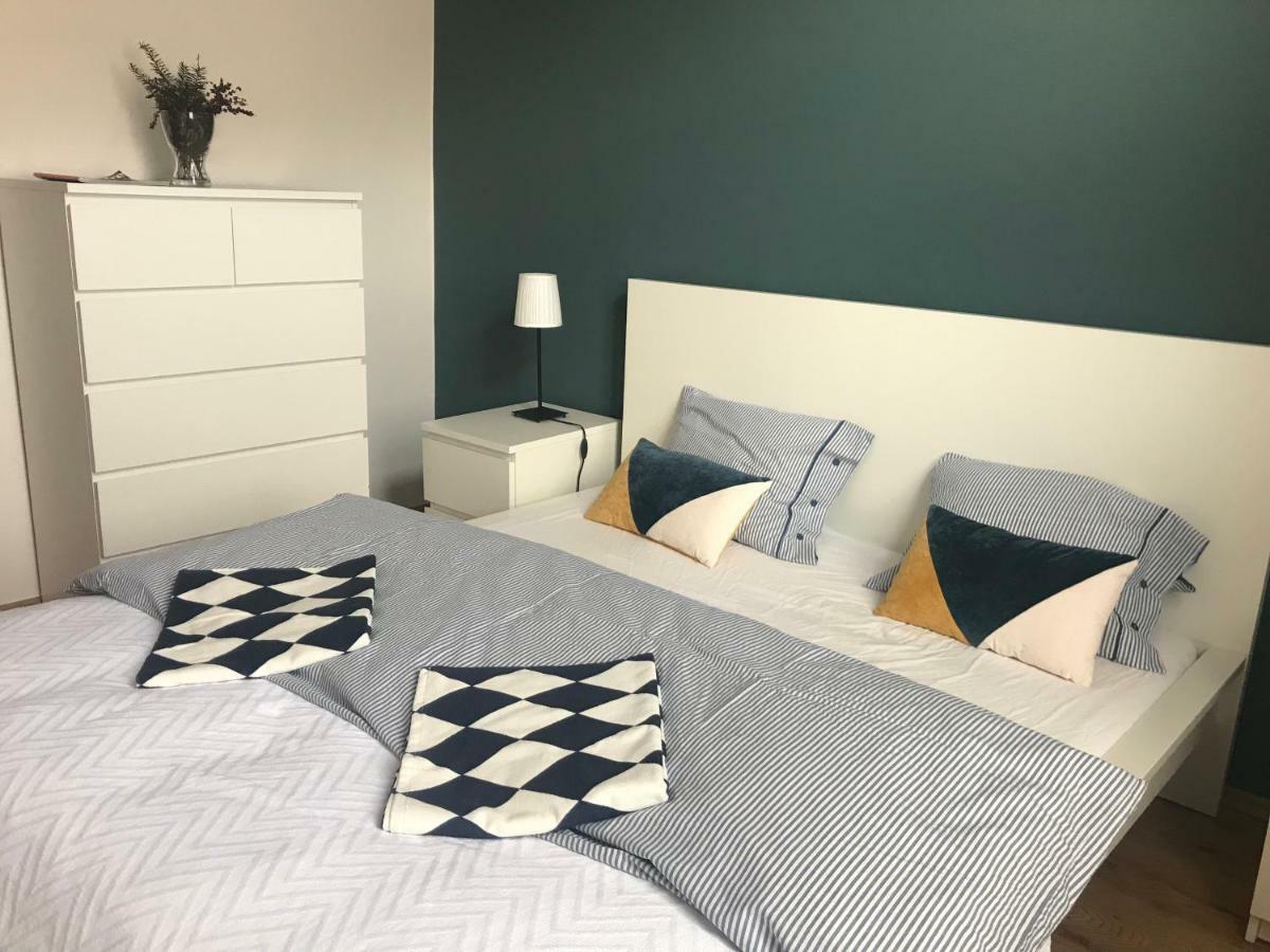 French Touch Apartment With Free Parking บูดาเปสต์ ภายนอก รูปภาพ