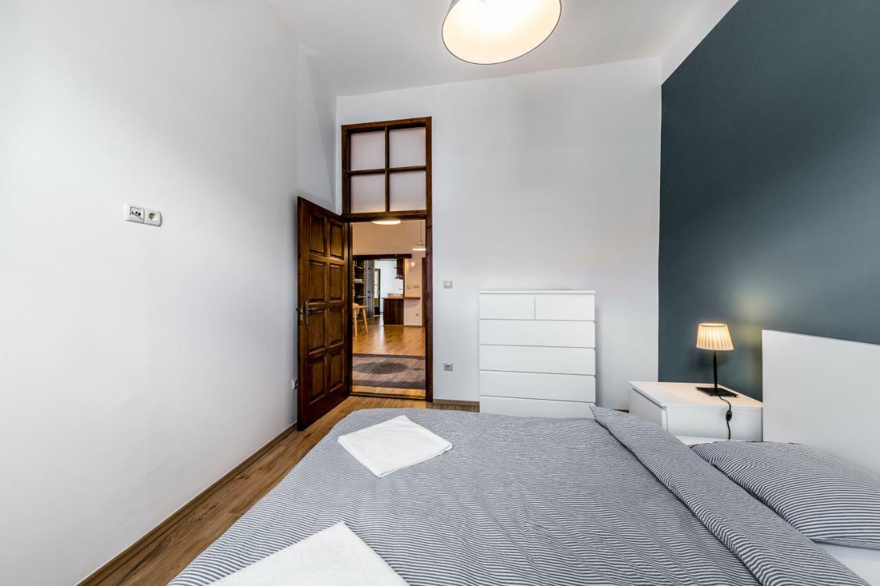 French Touch Apartment With Free Parking บูดาเปสต์ ภายนอก รูปภาพ